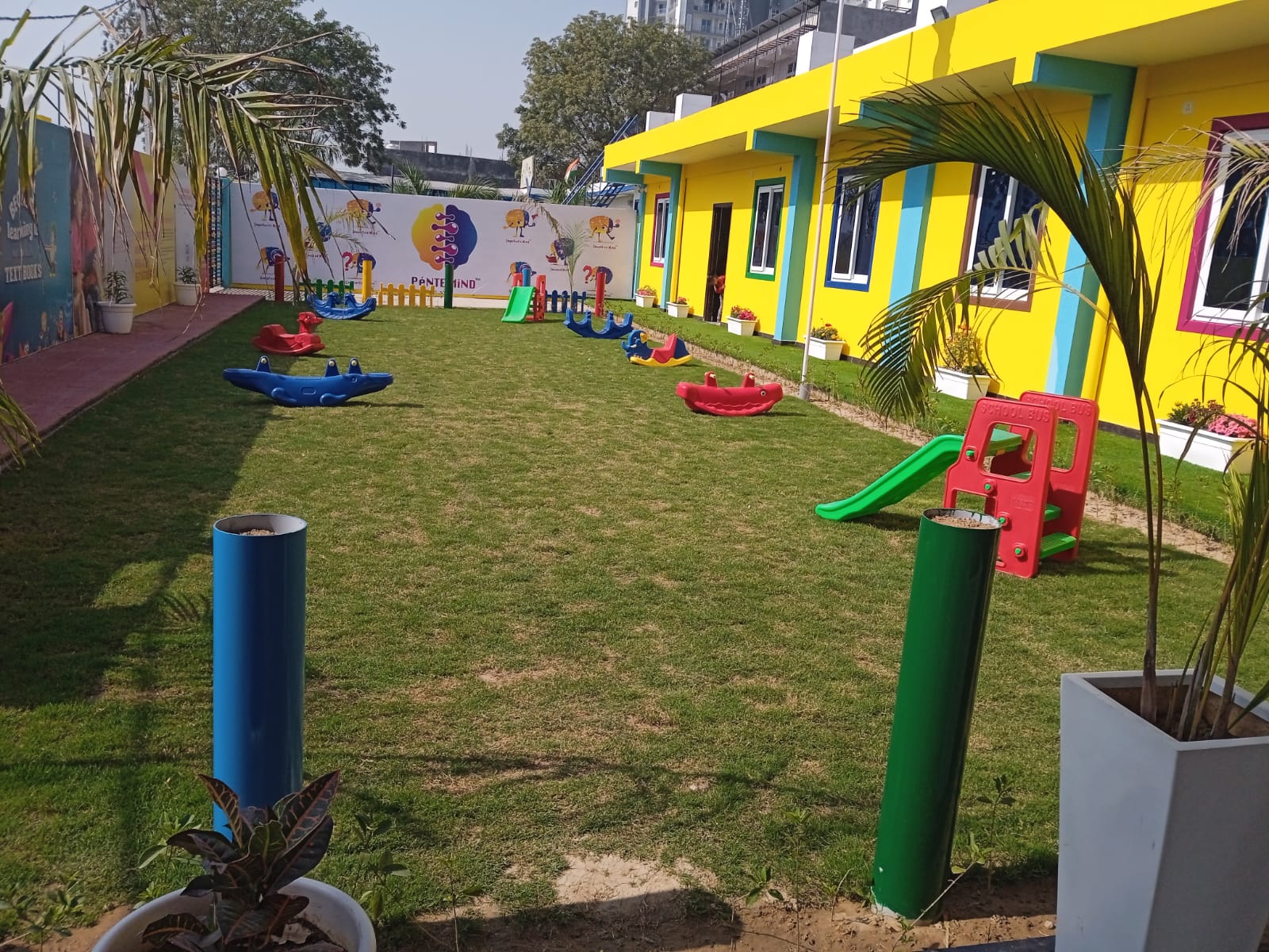 Kidzee Gaur Saundaryam